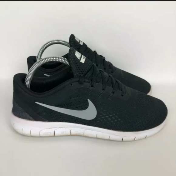 Nike Free RN Running Shoe - Picture 4 of 11